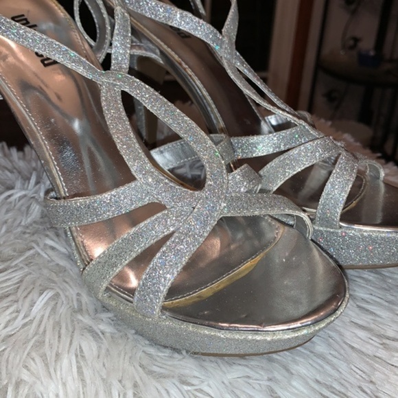 Unlisted Platform Stiletto Heels Silver Sparkle Strappy Shoes Woman’s 9.5 - Picture 7 of 14